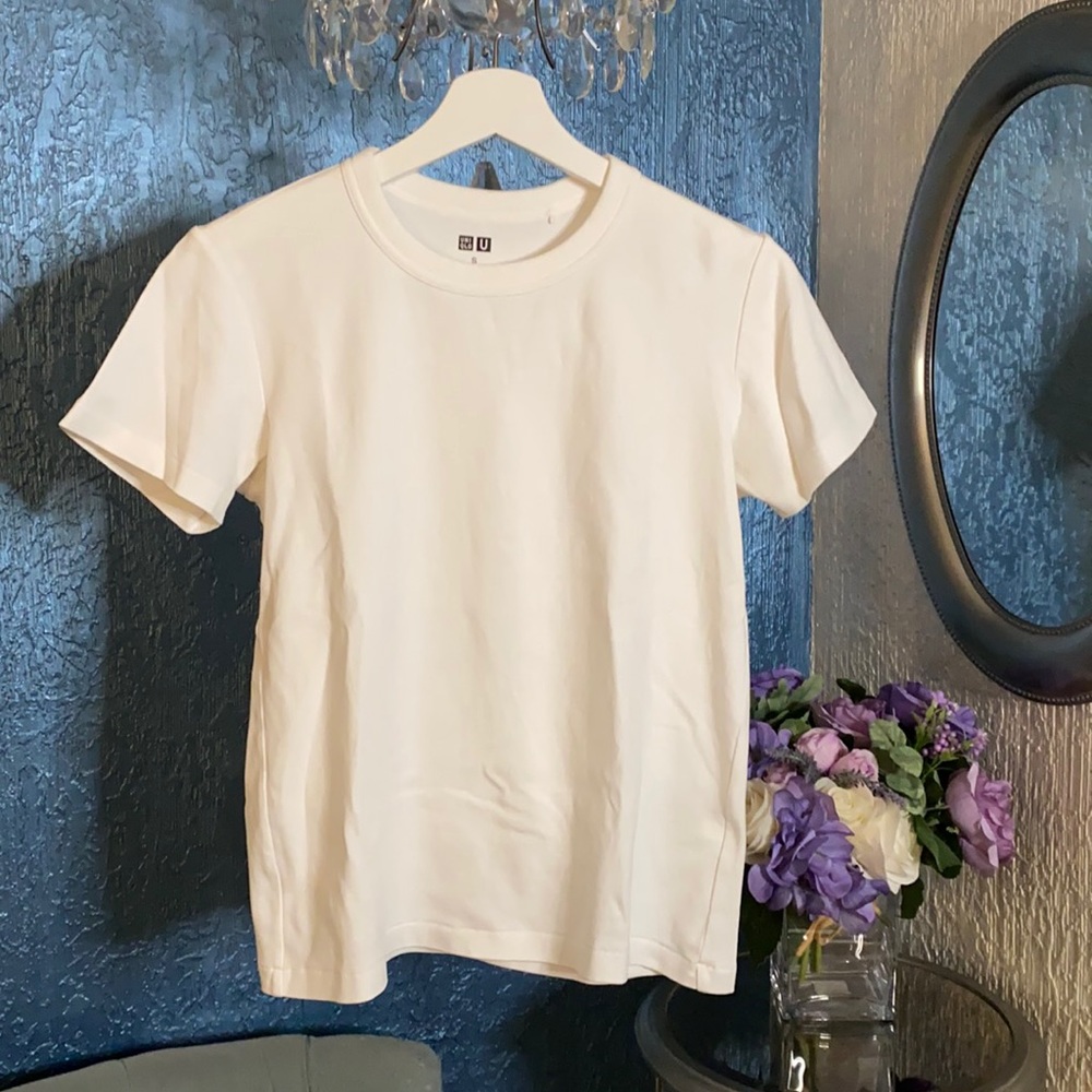Uniqlo 100% Cotton White T-Shirt Size Small